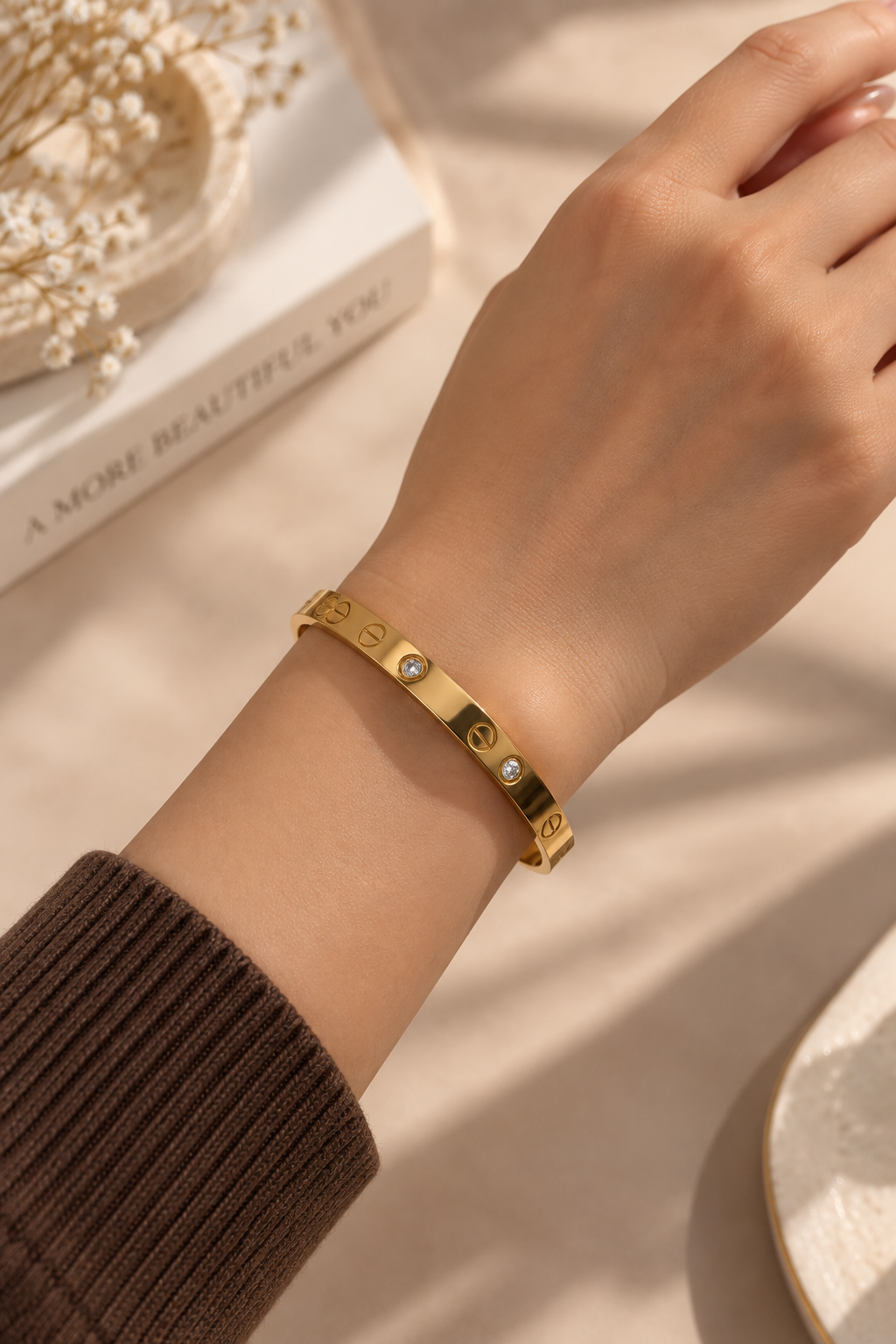 Elara Crystal Gold Bracelet